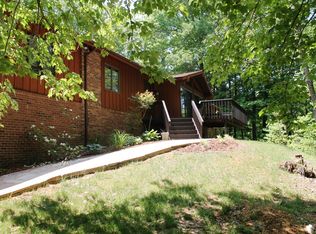 2705 Cherokee Rd, Johnson City, TN 37604