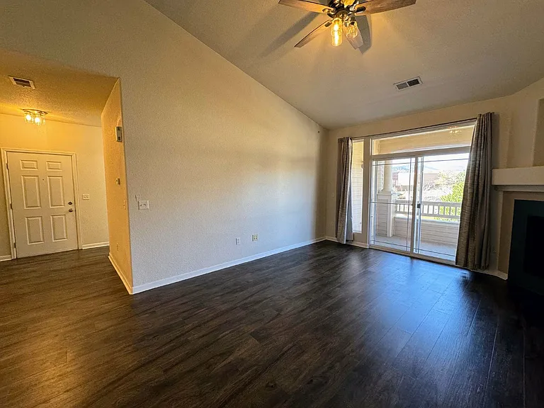 9557 W San Juan Cir #305 — Photo 13