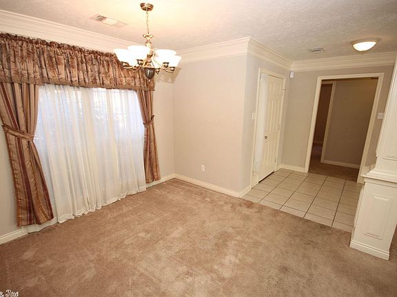 4th image of 3509 Justin Ln