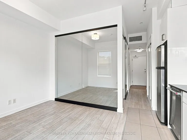 433 Parliament St #201 — Photo 5