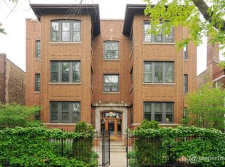 4444 N Campbell Ave, Chicago, IL 60625