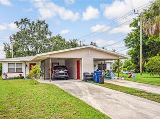 1910 58th Avenue Dr W, Bradenton, FL 34207