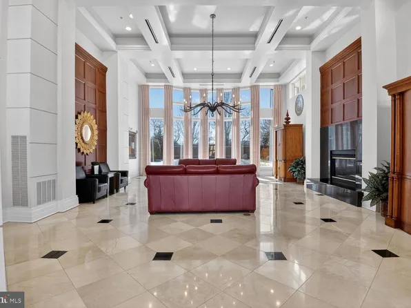 9480 Virginia Center Blvd Unit 314, Vienna, VA 22181