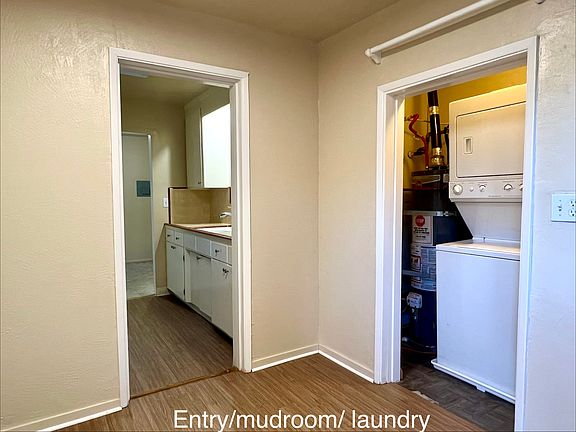 4th image of 245 Clearview Pl #1/5