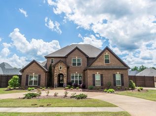 200 Sawgrass Rd, Starkville, MS 39759