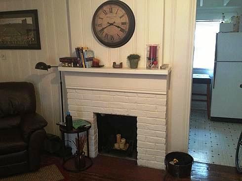 3rd image of 330 1/2 S Mill St