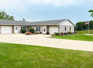 2008 Wedgewood Ln, Jackson, MN 56143