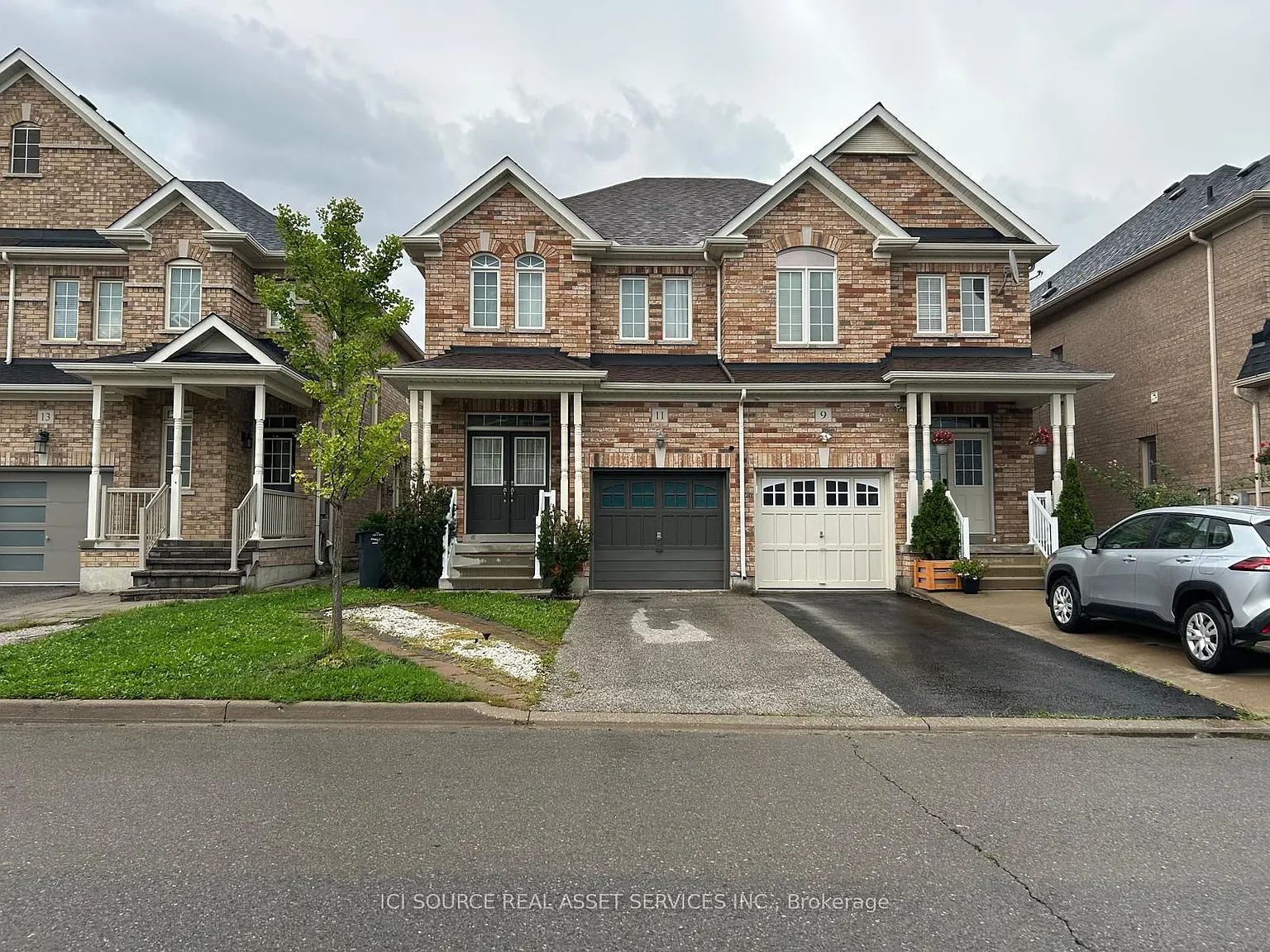 3 bed, $3,000 — Photo 1