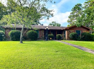 108 Bellair Dr, Hattiesburg, MS 39402