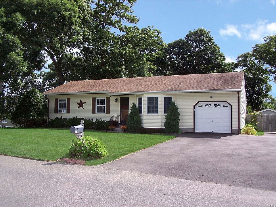 1st image of 87 Adirondack Drive