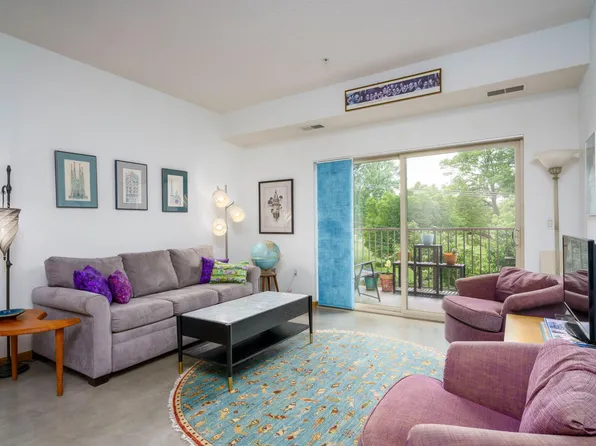 2929 21st Ave S APT 203, Minneapolis, MN 55407