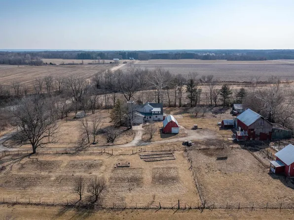 385 County Road 375 Rd E, Sparland, IL 61565