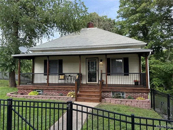 720 N Center St, Collinsville, IL 62234