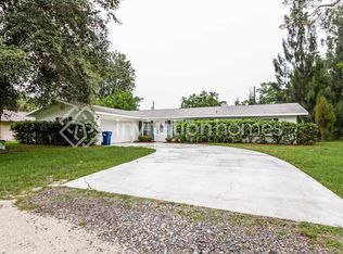 1007 Ell Way, Sarasota, FL 34243