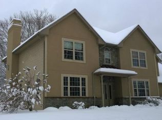 2294 Washington Ln, Bethlehem, PA 18015