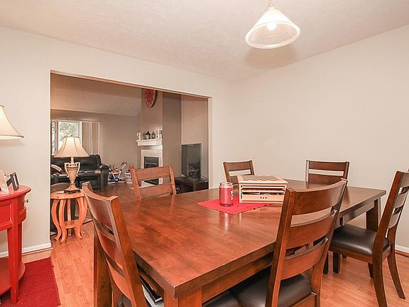 4th image of 9629 Southview Ct