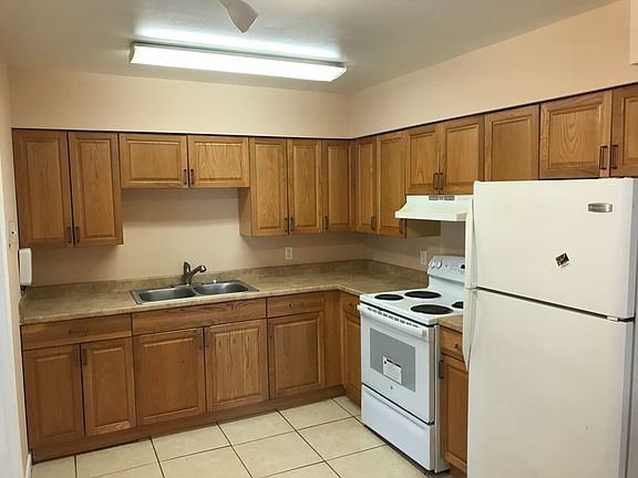 3rd image of 5009 Sanibel Ave APT A