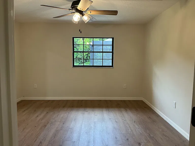 512 Poppell Dr — Photo 14