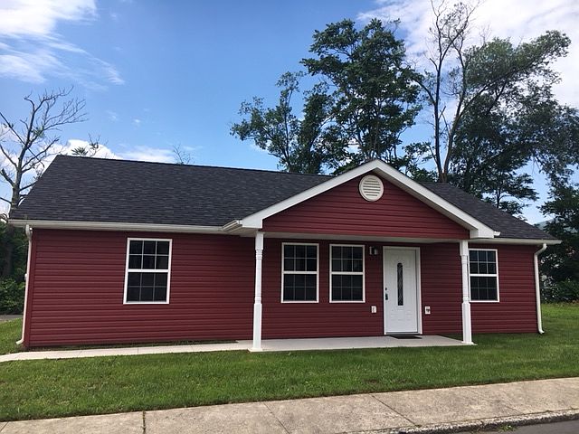 1st image of 377 Carskadon Ln