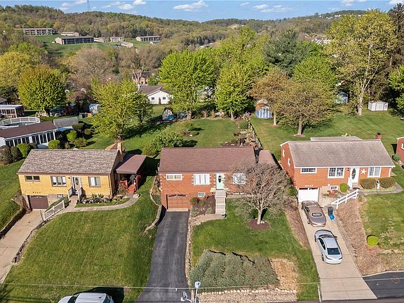 2nd image of 6345 Crestview Dr