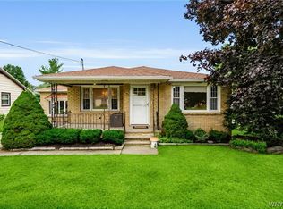 306 Lake Ave, Lancaster, NY 14086