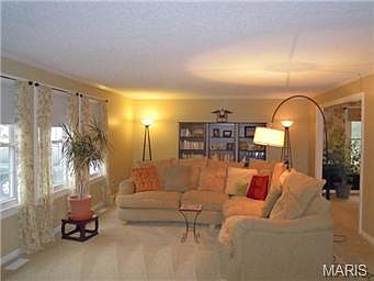 4th image of 14948 Greenberry Hill Ct
