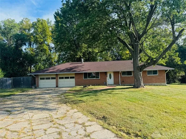6152 Vereker Dr, Oxford, OH 45056
