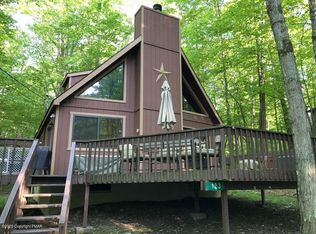 123 Paxinos Dr, Pocono Lake, PA
