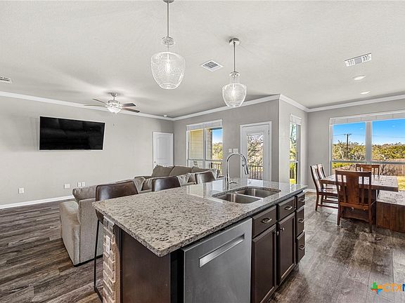 2nd image of 3901 Aransas Dr