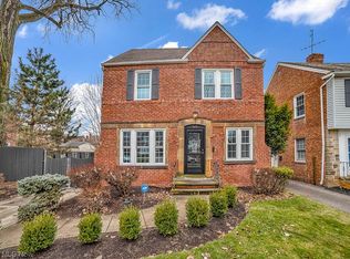 3674 Gridley Rd, Shaker Heights, OH 44122