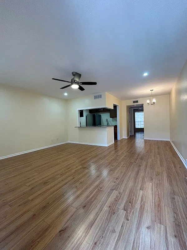 1 bed, 1.0 bath, 652 sqft, $1,000 — Photo 3