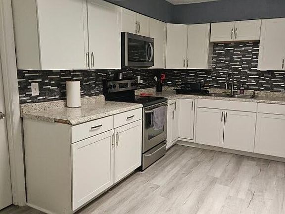 4th image of 2019 E SOUTHERN Avenue