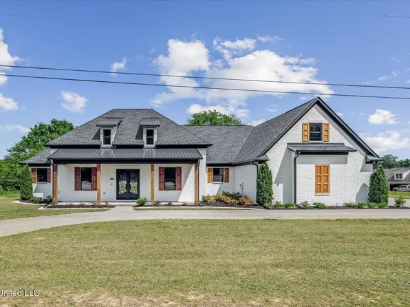 26 Fairview Trl, Byhalia, MS 38611