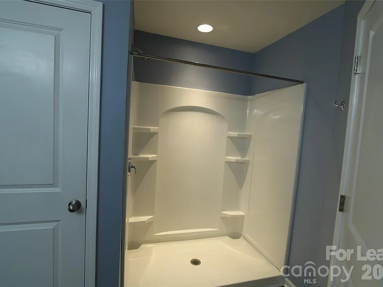 9348 Hamel St — Photo 20