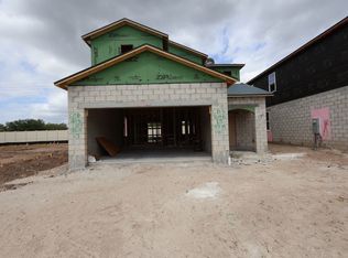 3319 Fall Harvest Dr, Zephyrhills, FL 33540