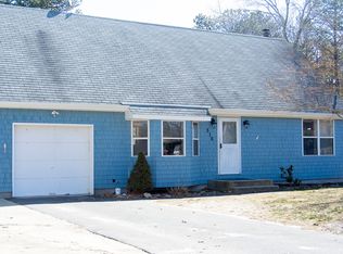 510 Oak Ave, Flanders, NY 11901