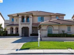 18 Escher Cir, Oakley, CA 94561
