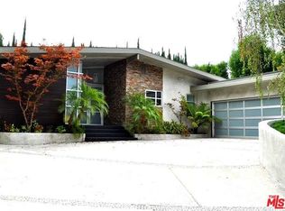 16220 Elisa Pl, Encino, CA 91436