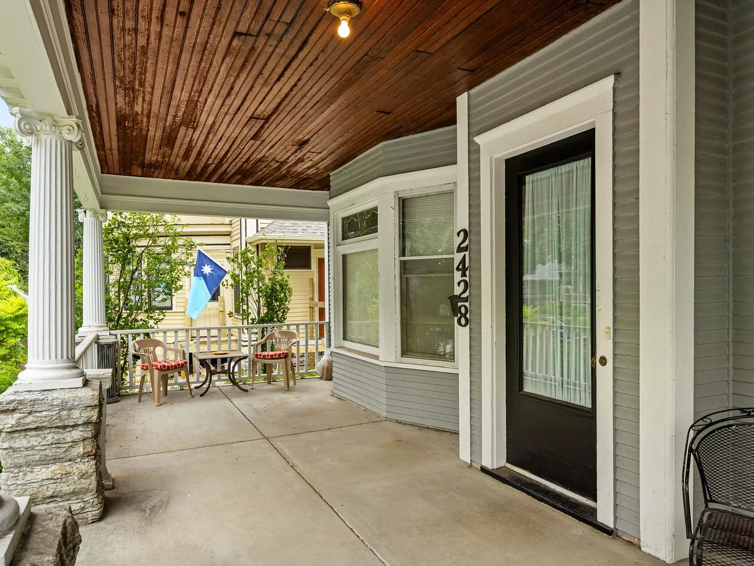 3 bed, 3.0 bath, 3024 sqft, $2,650 — Photo 3