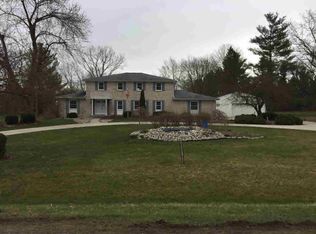 1214 Maplekrest Dr, Flint, MI 48532