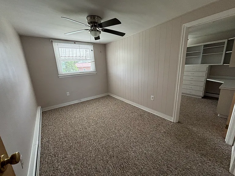 206 Barnard St — Photo 13