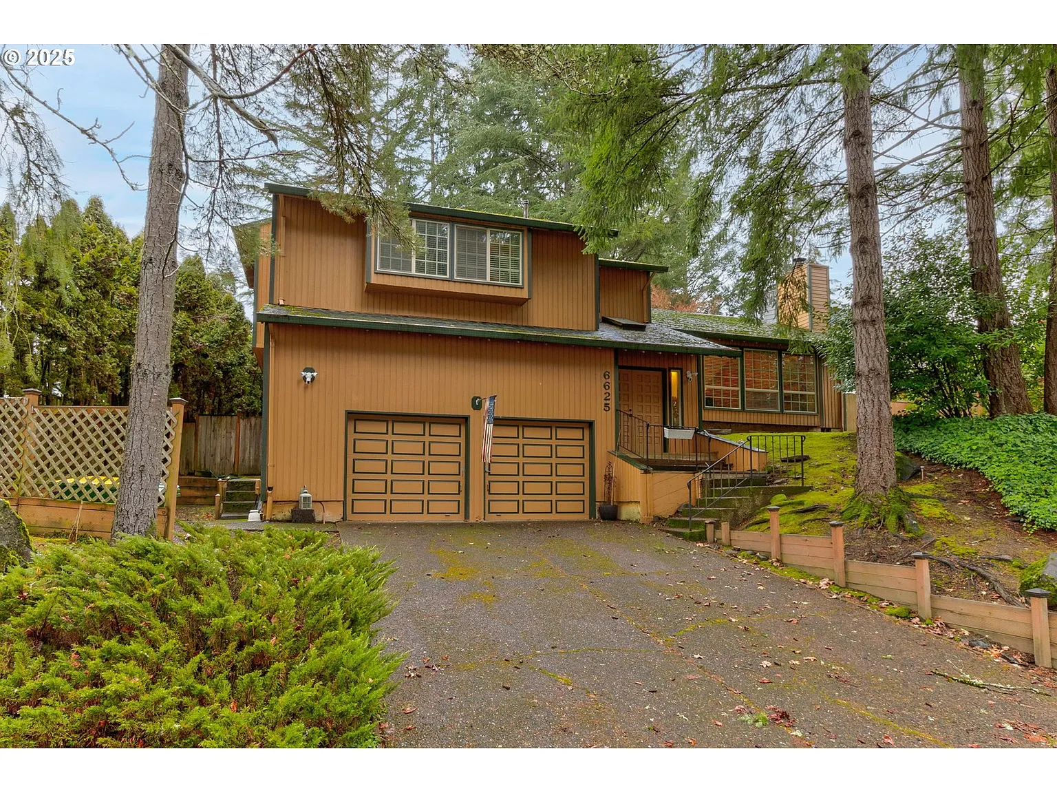 6625 SW Nehalem Ln photo 1