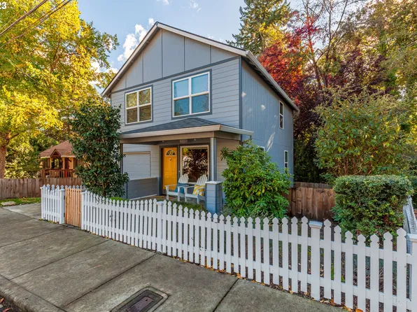 2910 SW Spring Garden St, Portland, OR 97219