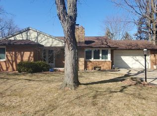 513 W Merle Ln, Peoria, IL