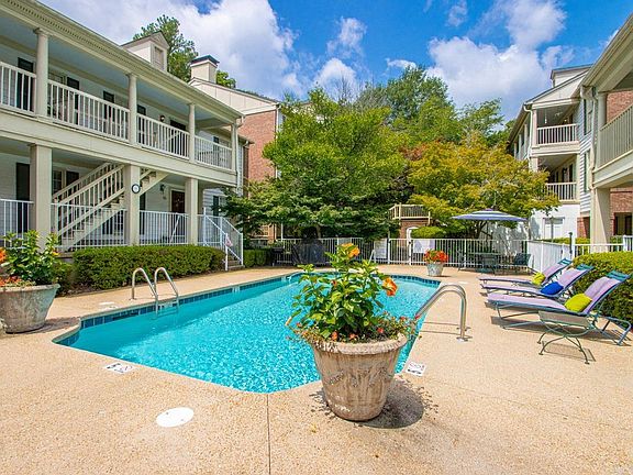 4th image of 416 N Pierce St APT 28