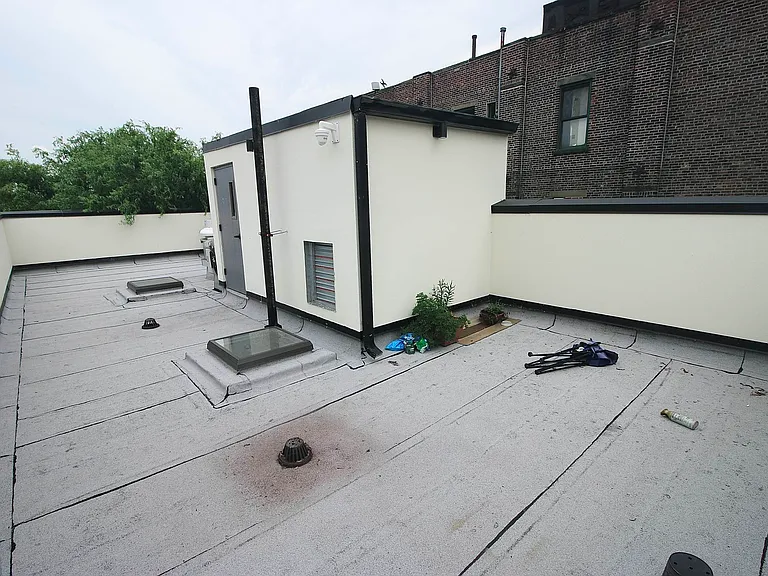 425 S 5th St #4F — Photo 5