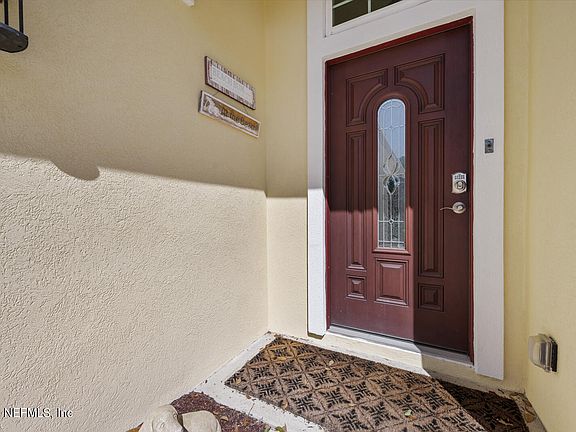 3rd image of 13703 HEATHFORD Drive