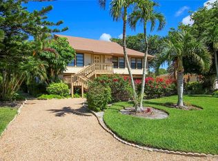 1015 Fish Crow Rd, Sanibel, FL 33957