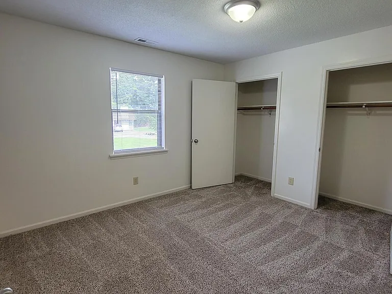1821 Countrywood Blvd — Photo 5