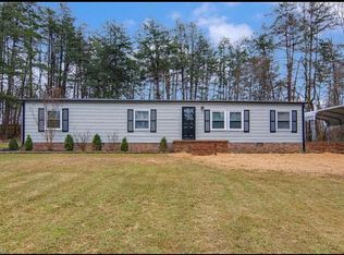 5878 Turner Smith Rd, Browns Summit, NC 27214